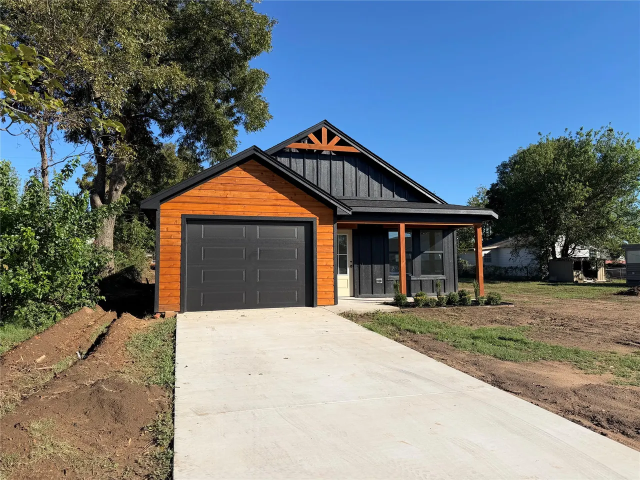 Photo 40 — 1136 E 5th Street, Cushing, OK 74023