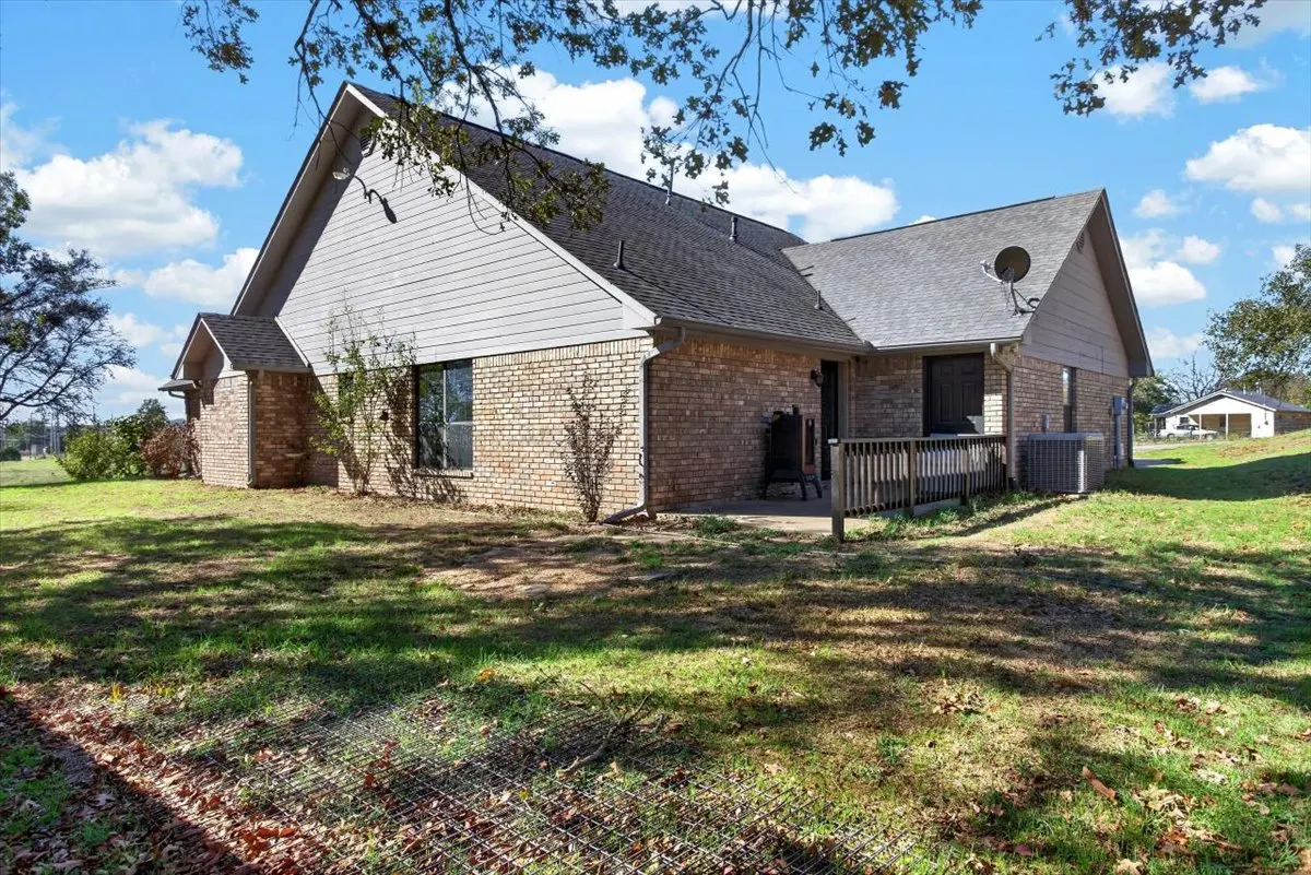Photo 13 — 27806 Old Tarby, Poteau, OK 74953
