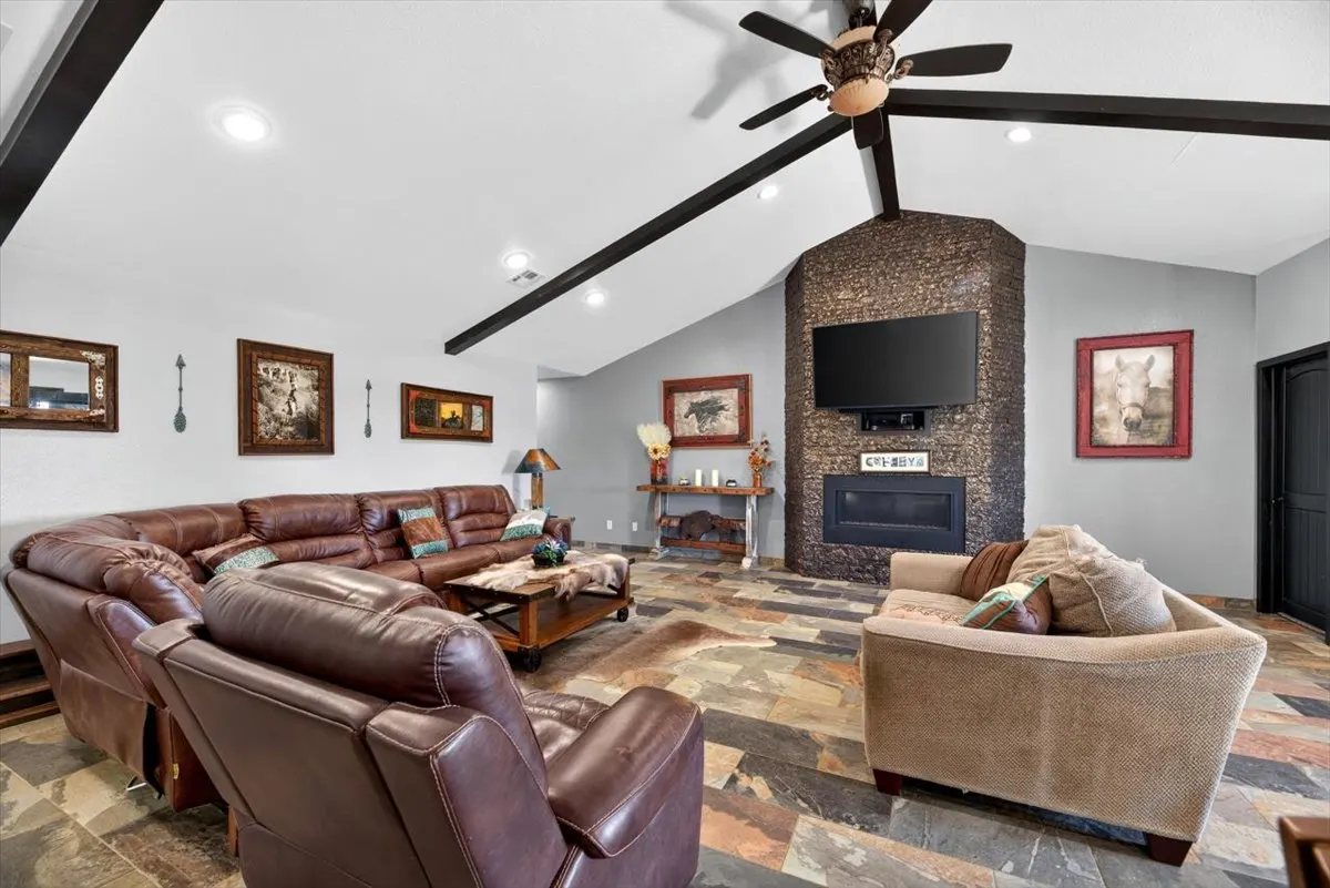 Photo 23 — 27806 Old Tarby, Poteau, OK 74953