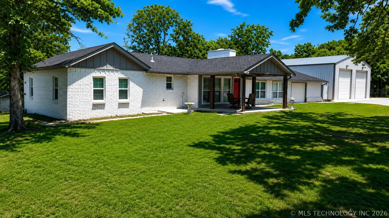 Photo 2 — 428773 E 1131 Road, Porum, OK 74455