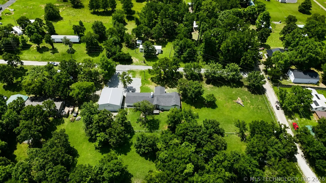 Photo 37 — 428773 E 1131 Road, Porum, OK 74455