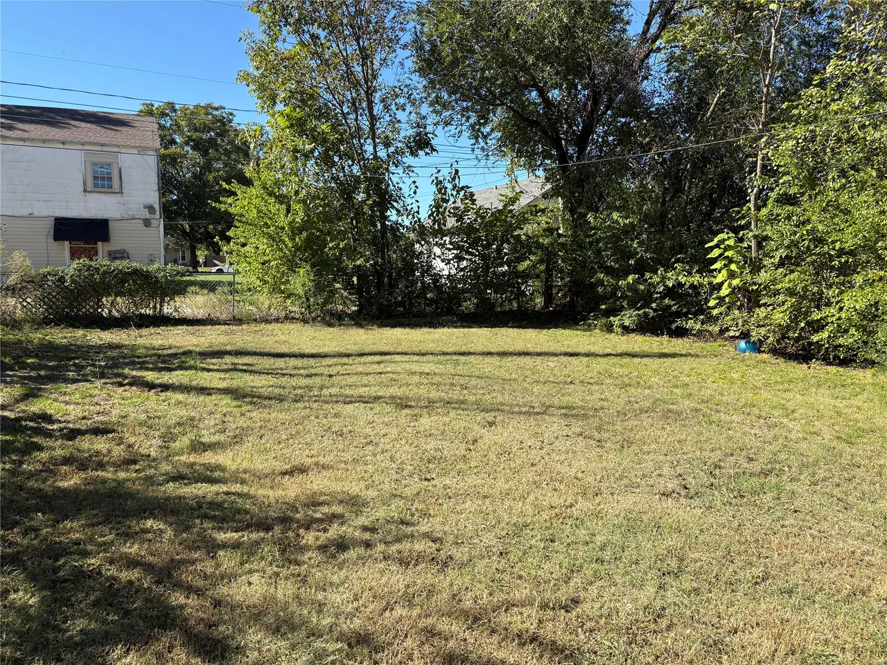 Photo 19 — 107 S CREEK Avenue, Bartlesville, OK 74003