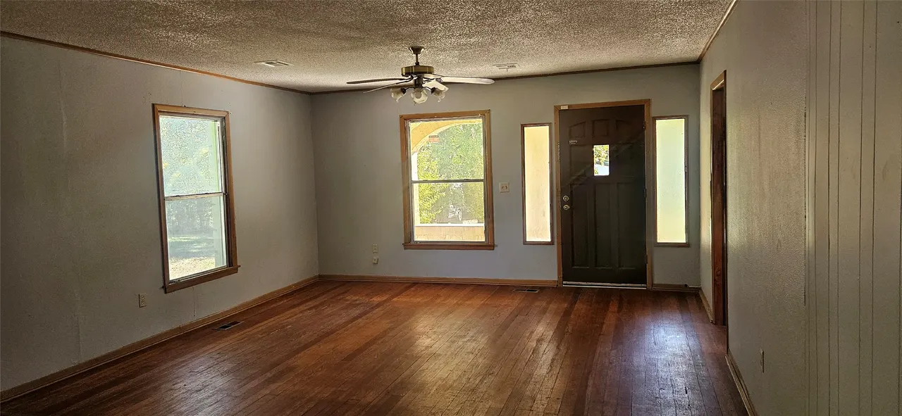 Photo 3 — 503 3rd Street, Beggs, OK 74421