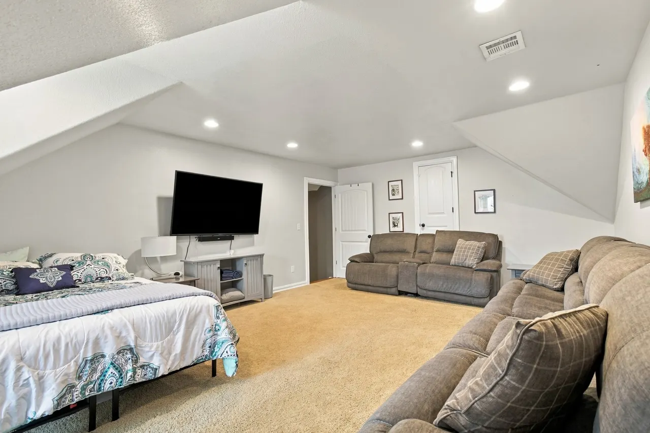 Photo 37 — 10917 S Lawrence Street, Jenks, OK 74037