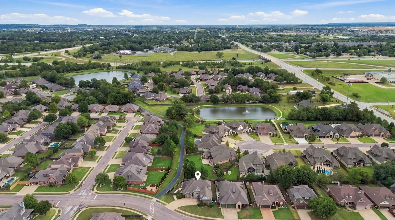Photo 47 — 10917 S Lawrence Street, Jenks, OK 74037