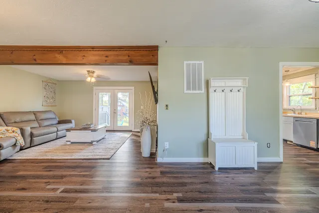 Photo 5 — 1611 W Broadway Street, Collinsville, OK 74021