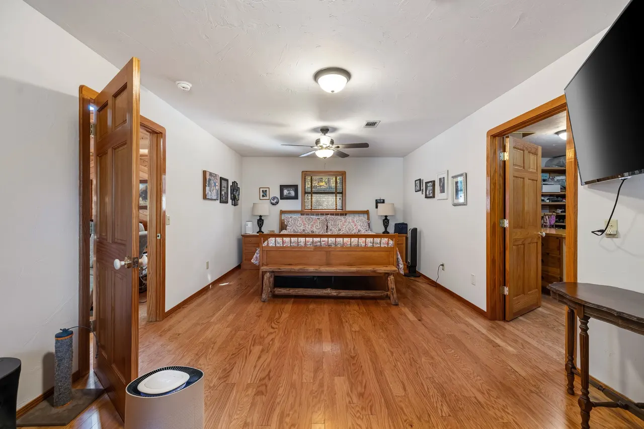 Photo 7 — 4622 W State Highway 3, Broken Bow, OK 74728