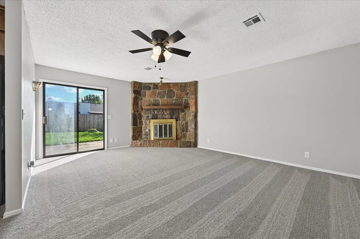 Photo 4 — 3403 S 150th East Avenue, Tulsa, OK 74134