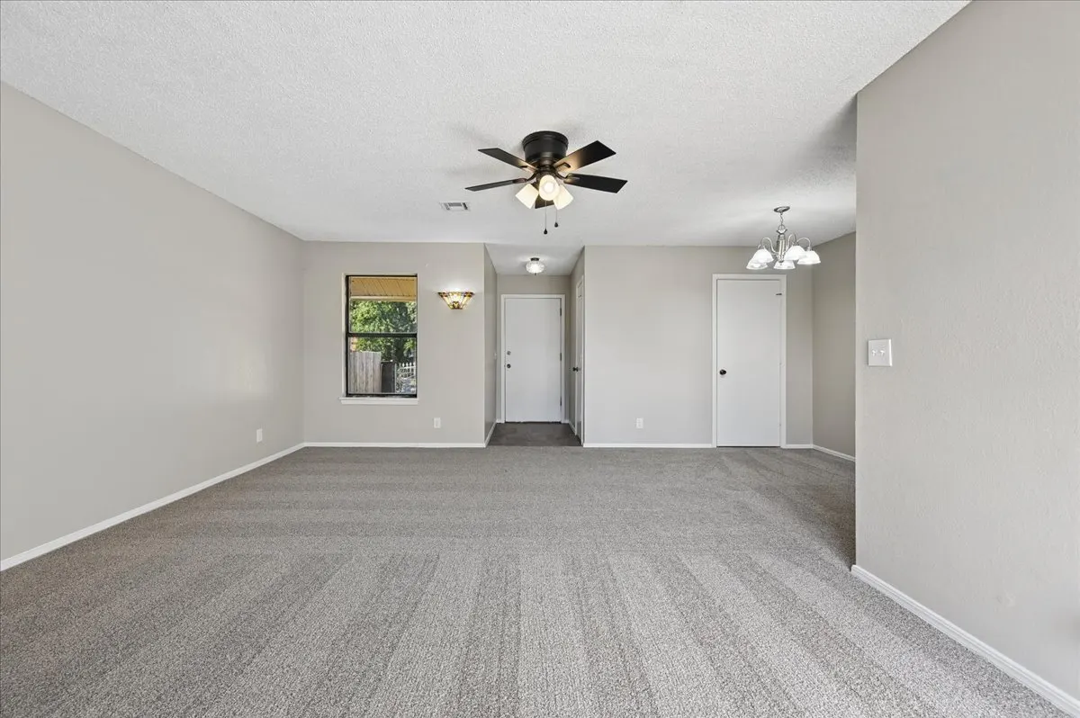 Photo 5 — 3403 S 150th East Avenue, Tulsa, OK 74134