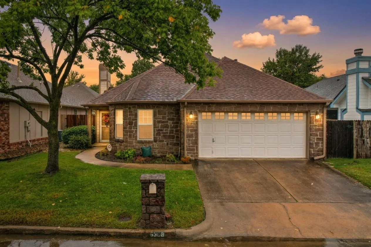 Front exterior — 6308 S 90th EastPlace, Tulsa, OK 74133