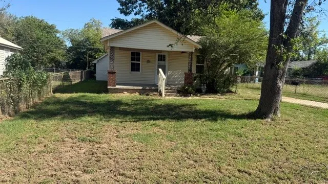 Photo 2 — 527 S 44th WestAvenue, Tulsa, OK 74127