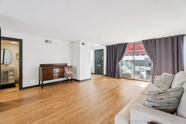 Photo 8 — 410 W 7th Street 244, Tulsa, OK 74119