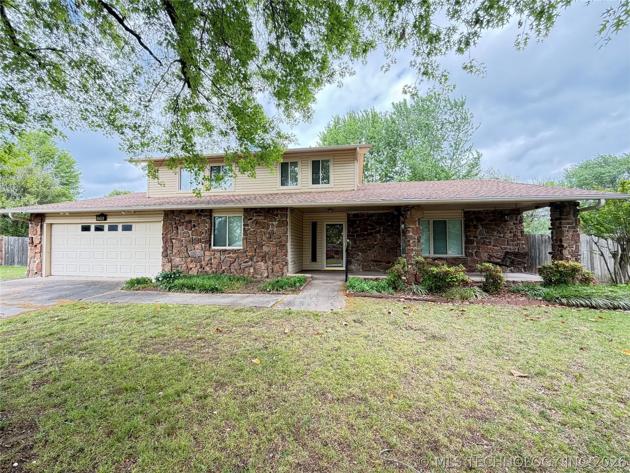 Front exterior — 3206 Monta Place, Muskogee, OK 74403