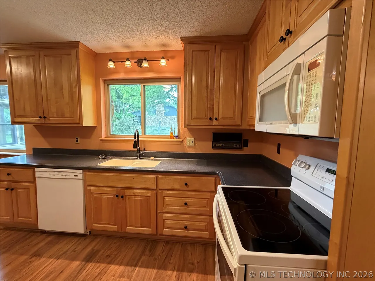 Photo 2 — 3206 Monta Place, Muskogee, OK 74403