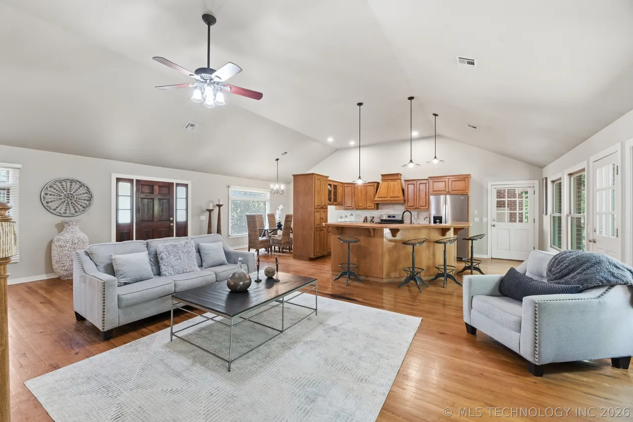 Photo 14 — 11005 E 156th Street, Collinsville, OK 74021
