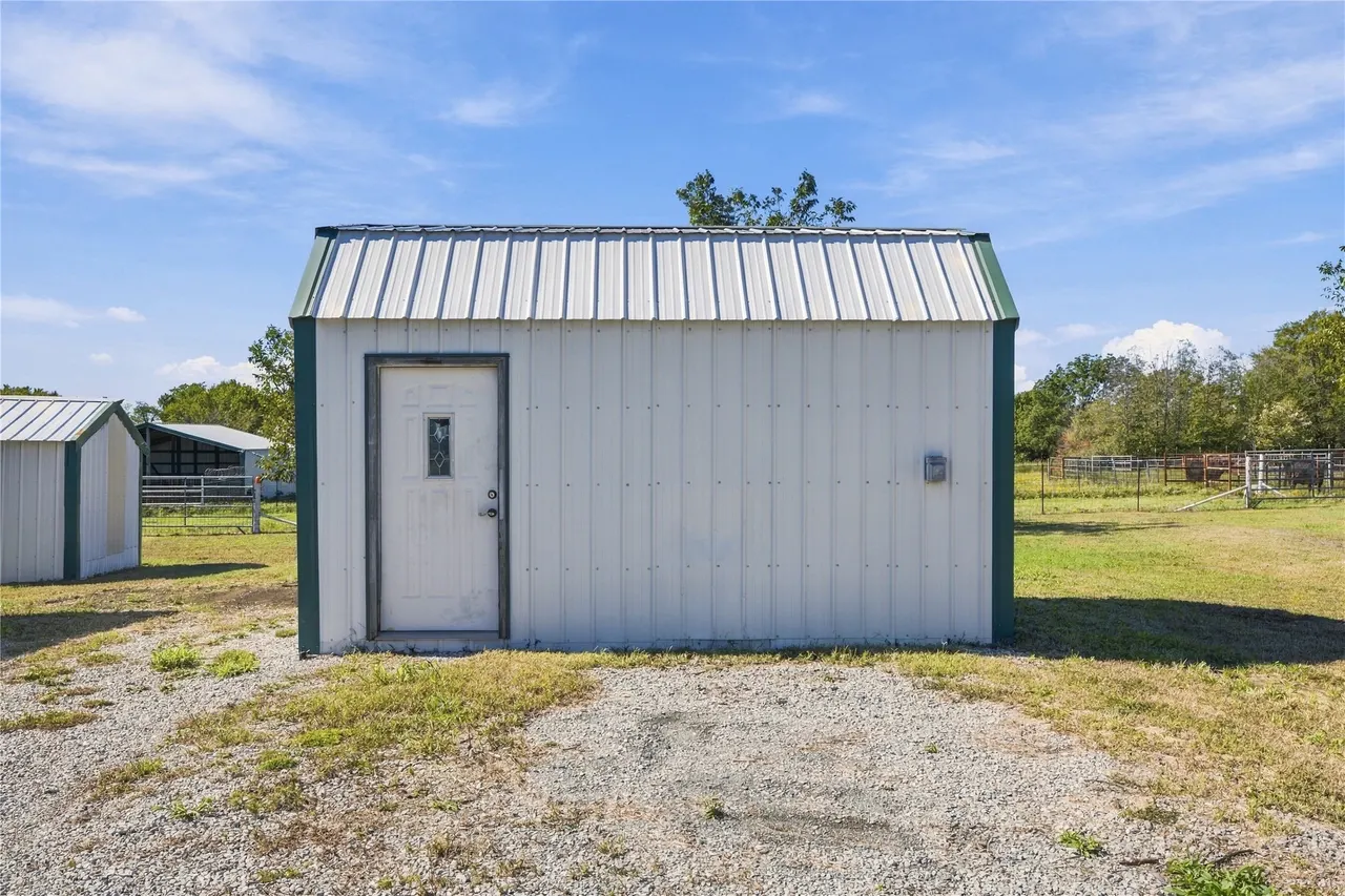 Photo 32 — 13276 S 4329 Road, Chouteau, OK 74337
