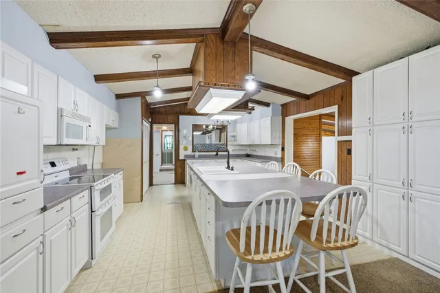 Photo 8 — 13276 S 4329 Road, Chouteau, OK 74337