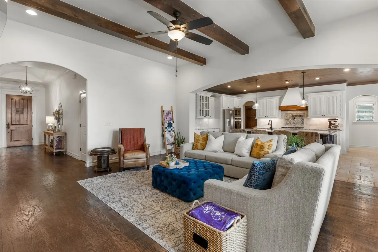 Photo 6 — 6614 S Willow Place, Broken Arrow, OK 74011