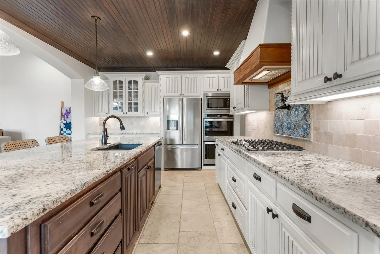Photo 9 — 6614 S Willow Place, Broken Arrow, OK 74011
