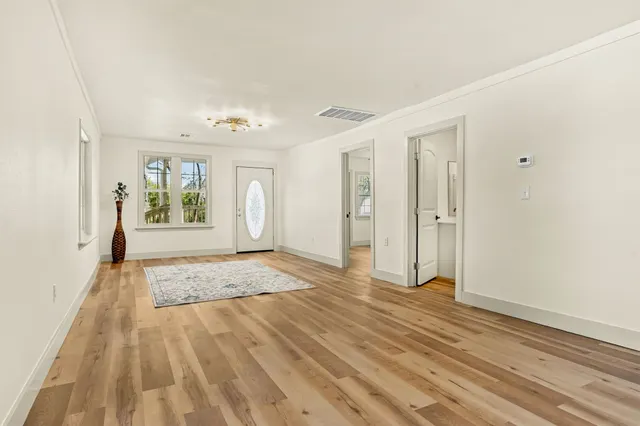 Photo 6 — 5808 S 30th West Avenue, Tulsa, OK 74107