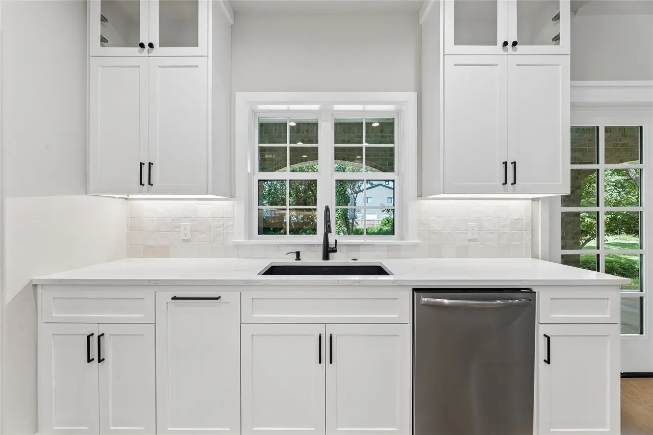 Photo 22 — 810 N Cedar Avenue, Broken Arrow, OK 74012
