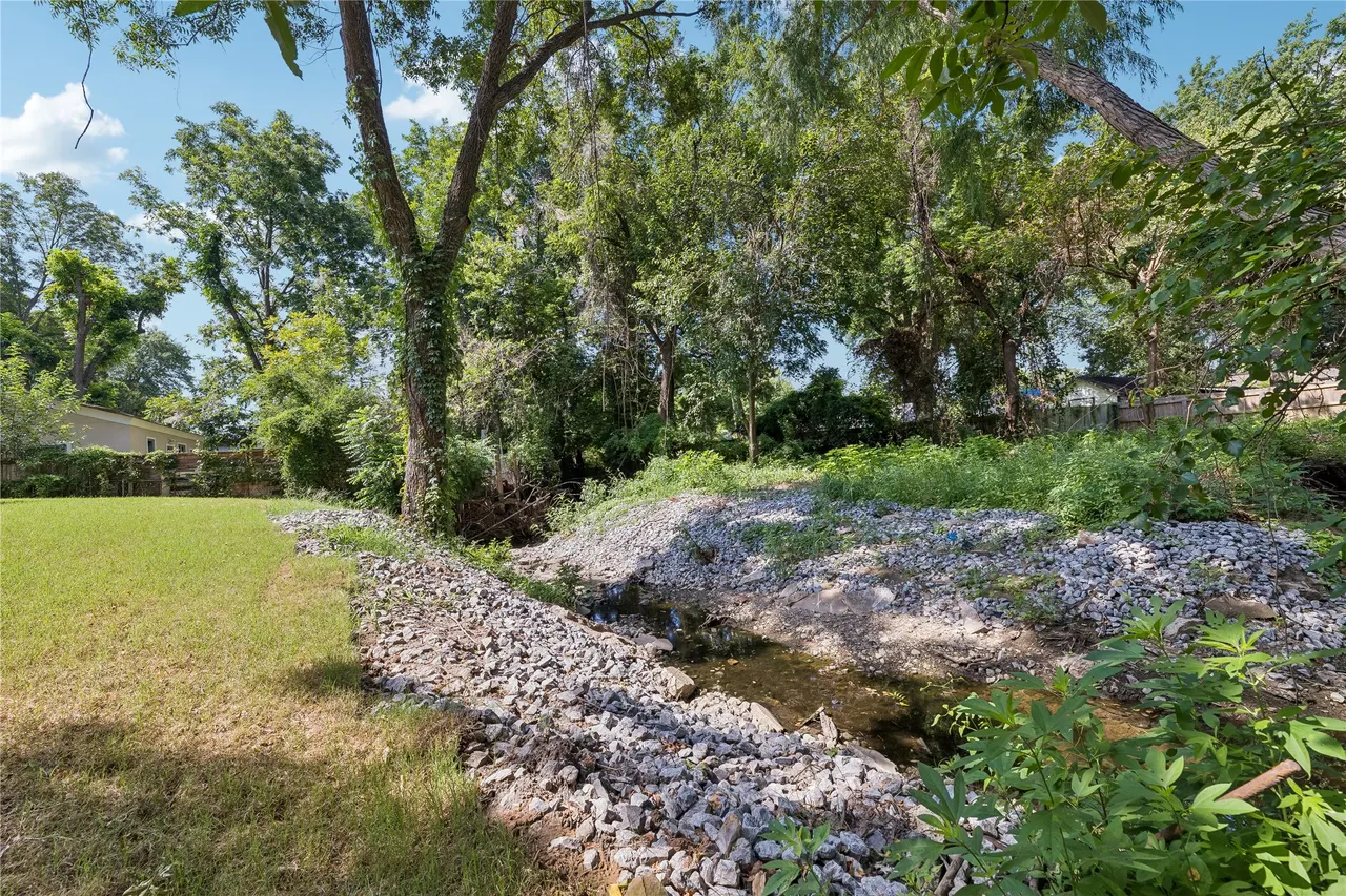 Photo 44 — 810 N Cedar Avenue, Broken Arrow, OK 74012