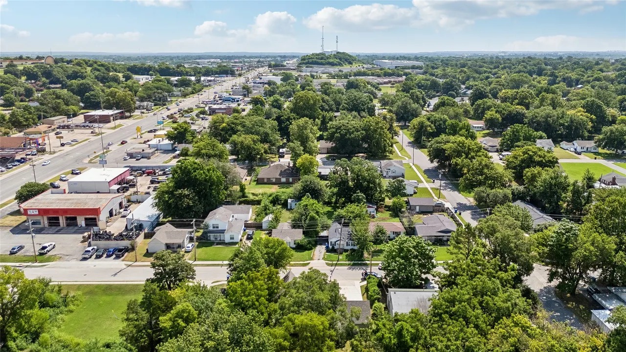 Photo 47 — 810 N Cedar Avenue, Broken Arrow, OK 74012