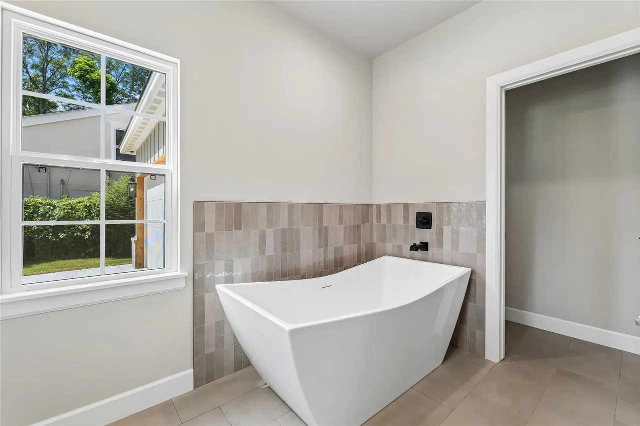 Photo 32 — 810 N Cedar Avenue, Broken Arrow, OK 74012