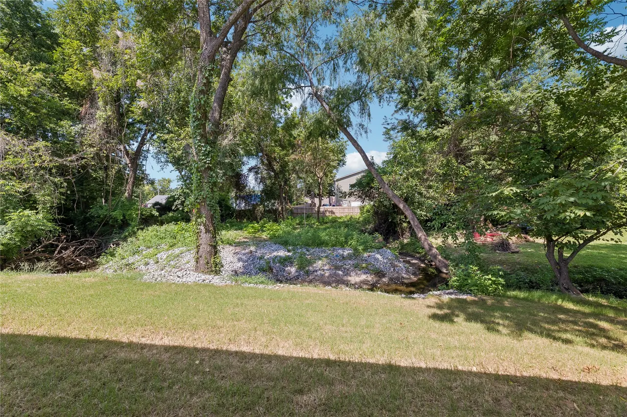 Photo 43 — 810 N Cedar Avenue, Broken Arrow, OK 74012