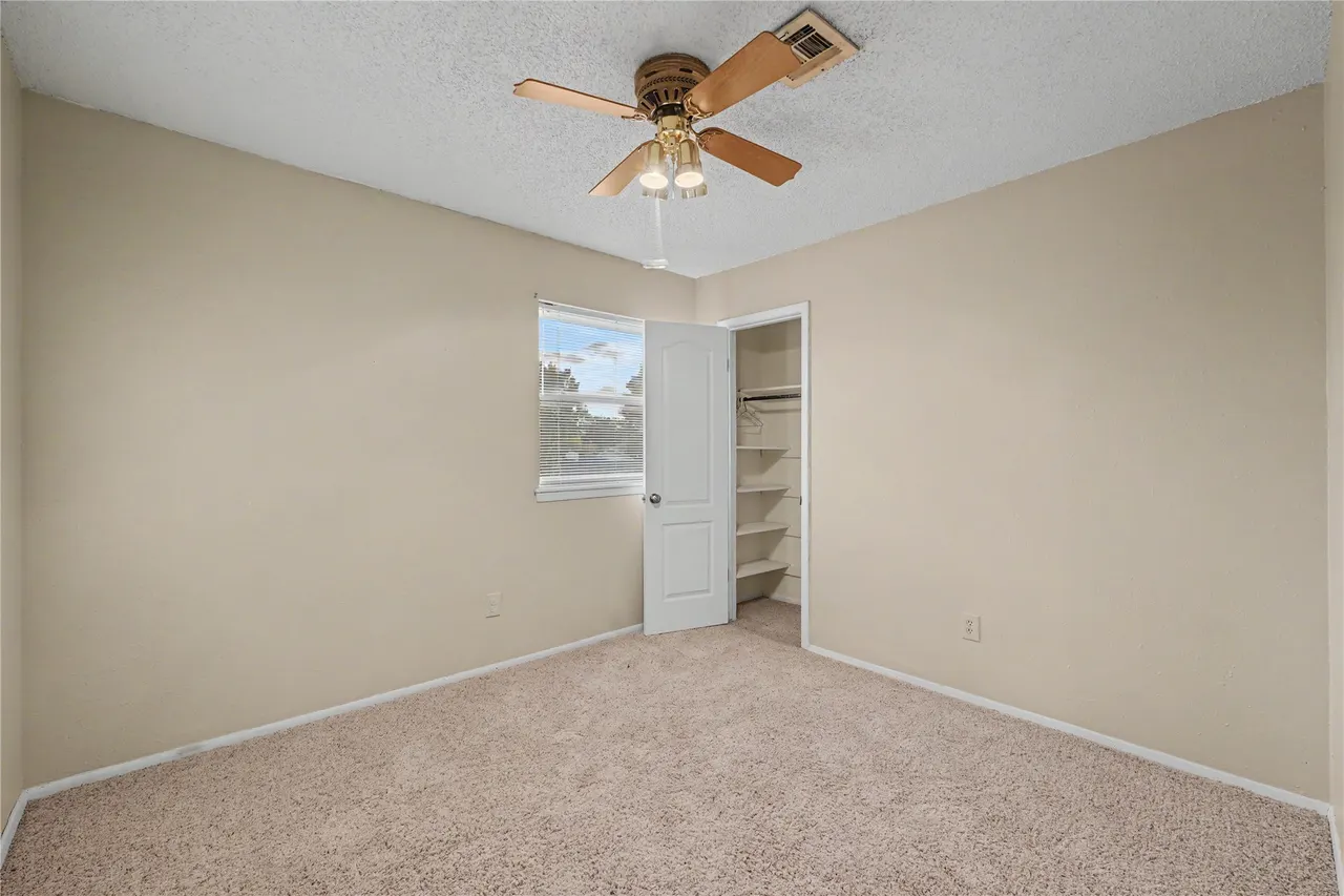 Photo 15 — 10904 E 26th Street, Tulsa, OK 74129