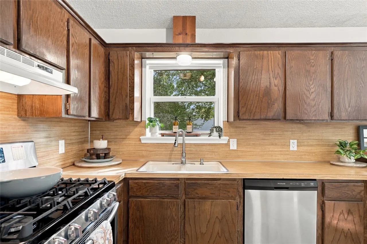 Photo 16 — 8117 S Date Avenue, Broken Arrow, OK 74011