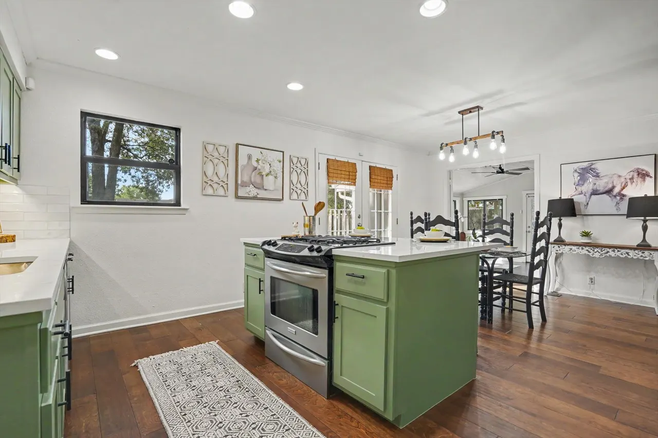 Photo 16 — 707 W Utica Street, Broken Arrow, OK 74011