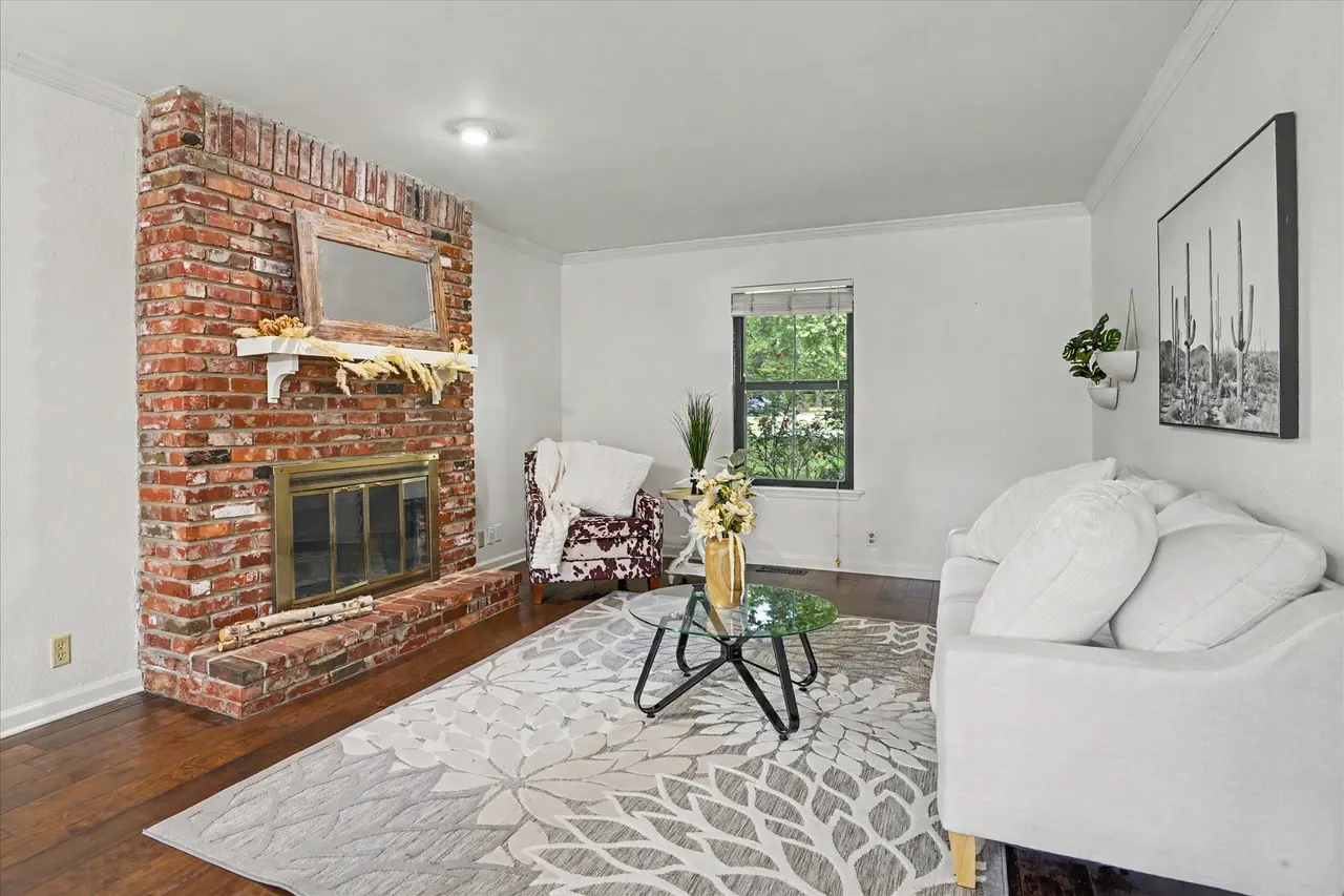 Photo 6 — 707 W Utica Street, Broken Arrow, OK 74011