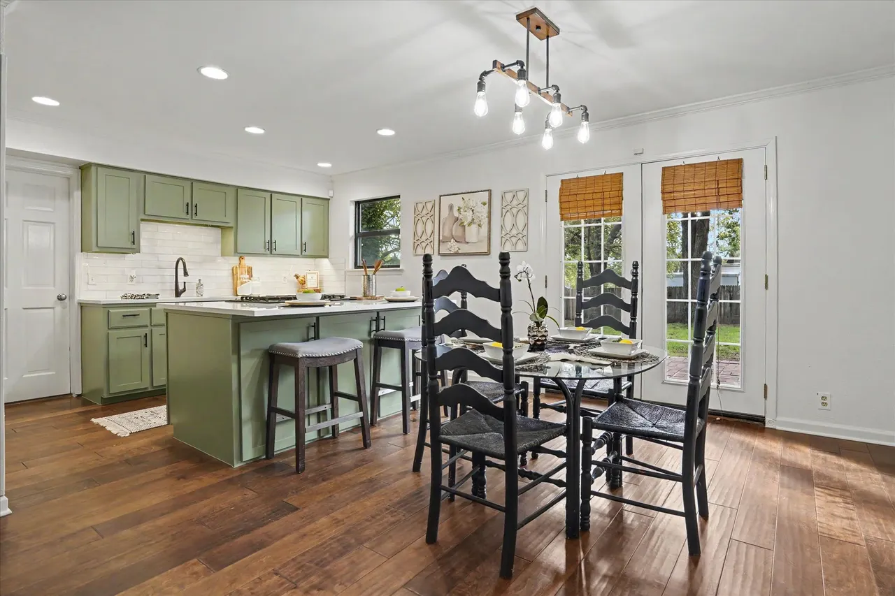 Photo 11 — 707 W Utica Street, Broken Arrow, OK 74011