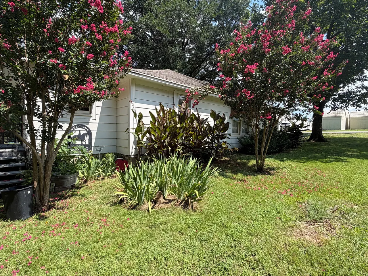 Photo 6 — 301 E Ada Street, Wilburton, OK 74578