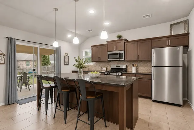 Photo 5 — 3734 E 144th Street S, Bixby, OK 74008