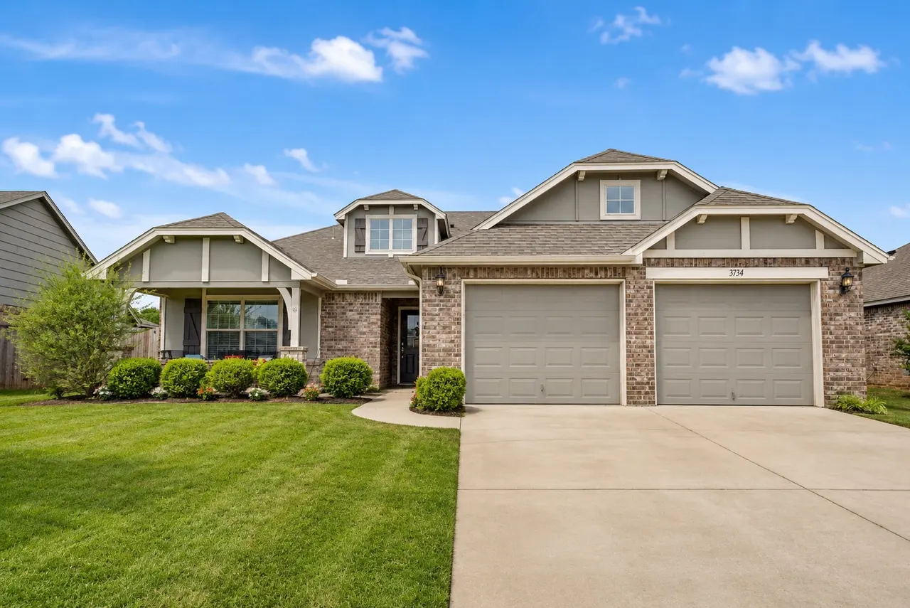 Front exterior — 3734 E 144th Street S, Bixby, OK 74008