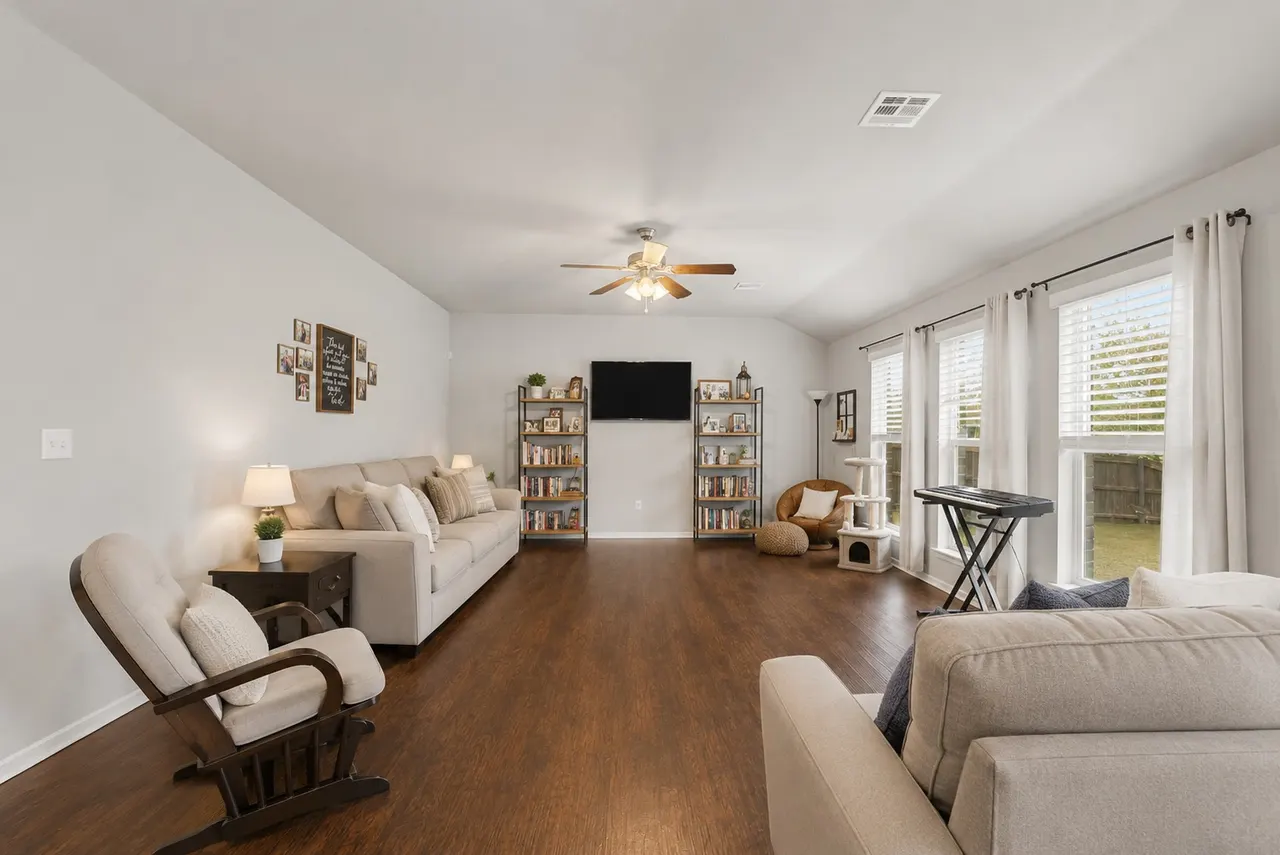 Photo 3 — 3734 E 144th Street S, Bixby, OK 74008