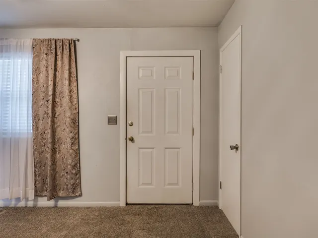 Photo 3 — 1033 N Birch Avenue, Sand Springs, OK 74063