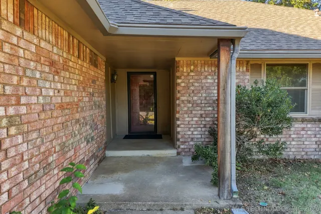 Photo 3 — 2608 Detroit Street, Broken Arrow, OK 74012