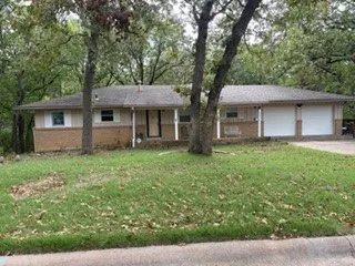 Front exterior — 3417 Willowood Drive, Bartlesville, OK 74006