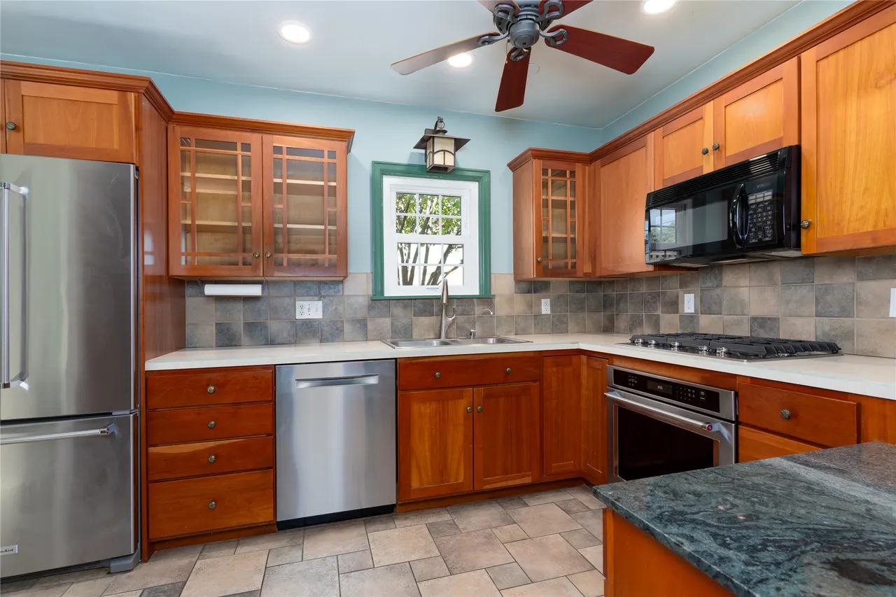 Photo 8 — 1604 S Lewis Place, Tulsa, OK 74104
