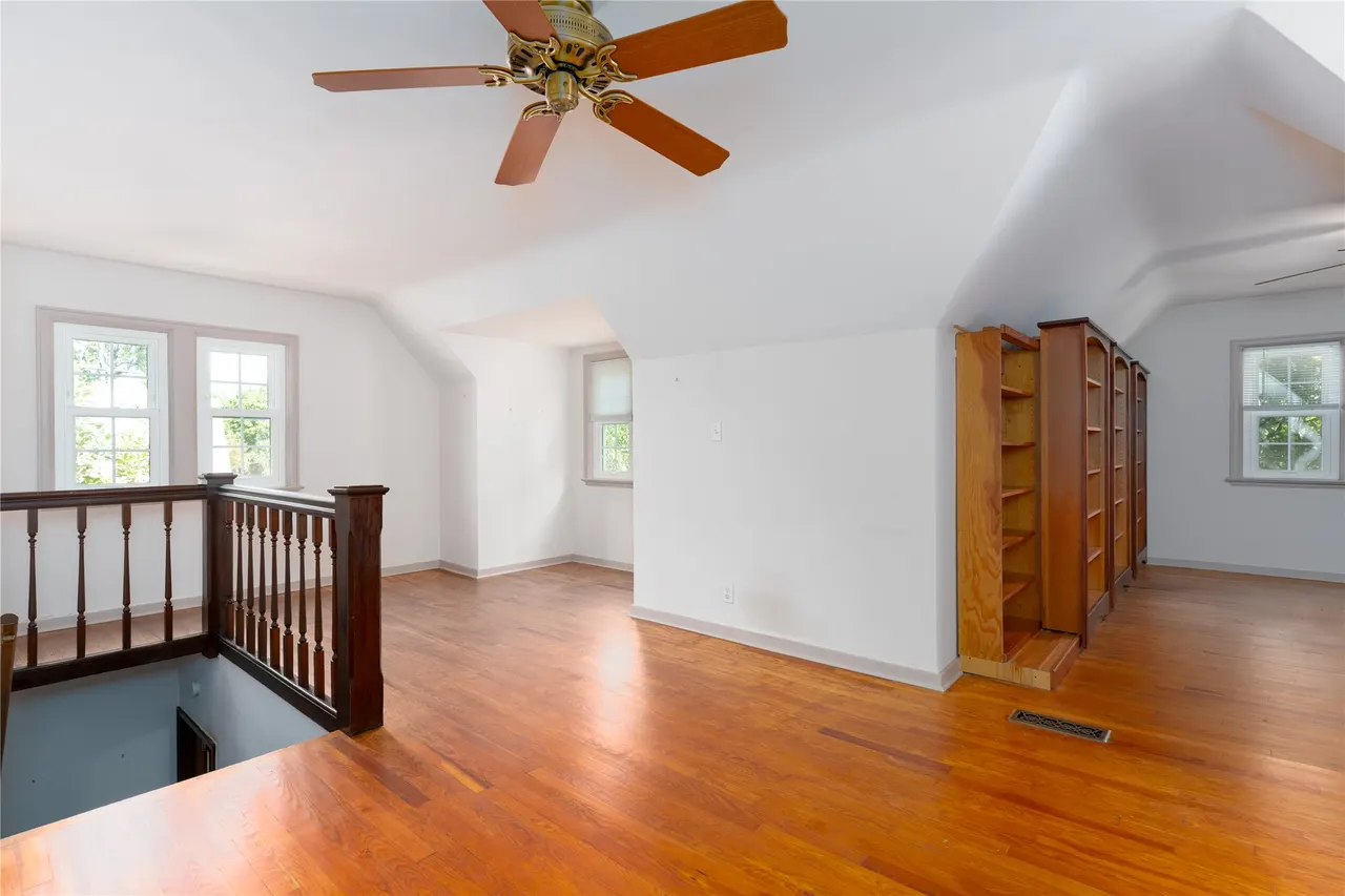 Photo 14 — 1604 S Lewis Place, Tulsa, OK 74104