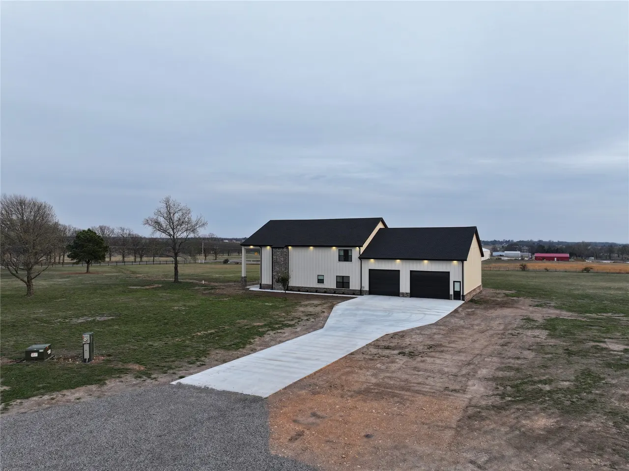 Photo 59 — 13917 State Highway 82, Tahlequah, OK 74464