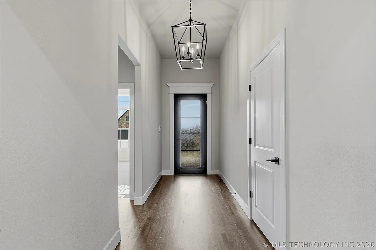 Photo 7 — 3709 W Laredo Street, Broken Arrow, OK 74012