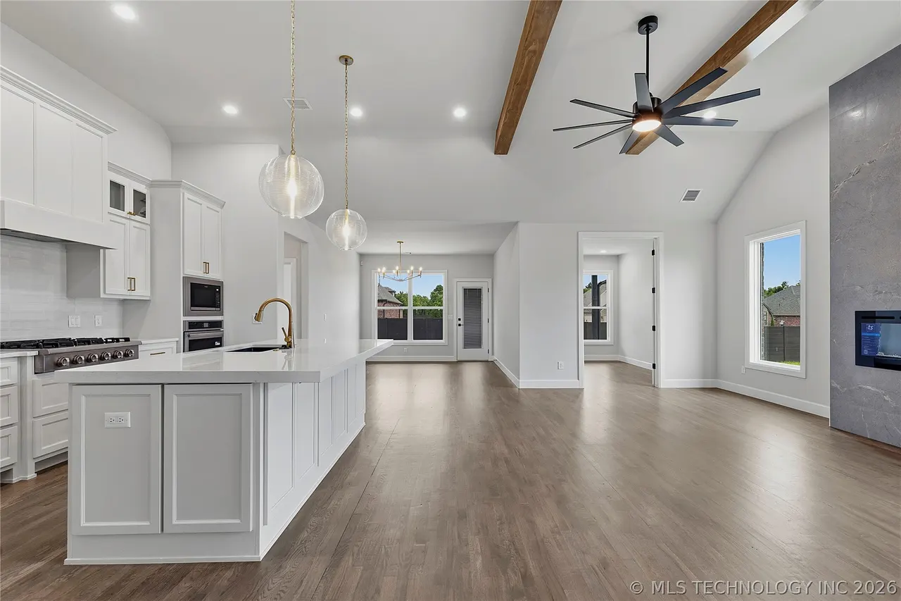 Photo 8 — 3709 W Laredo Street, Broken Arrow, OK 74012