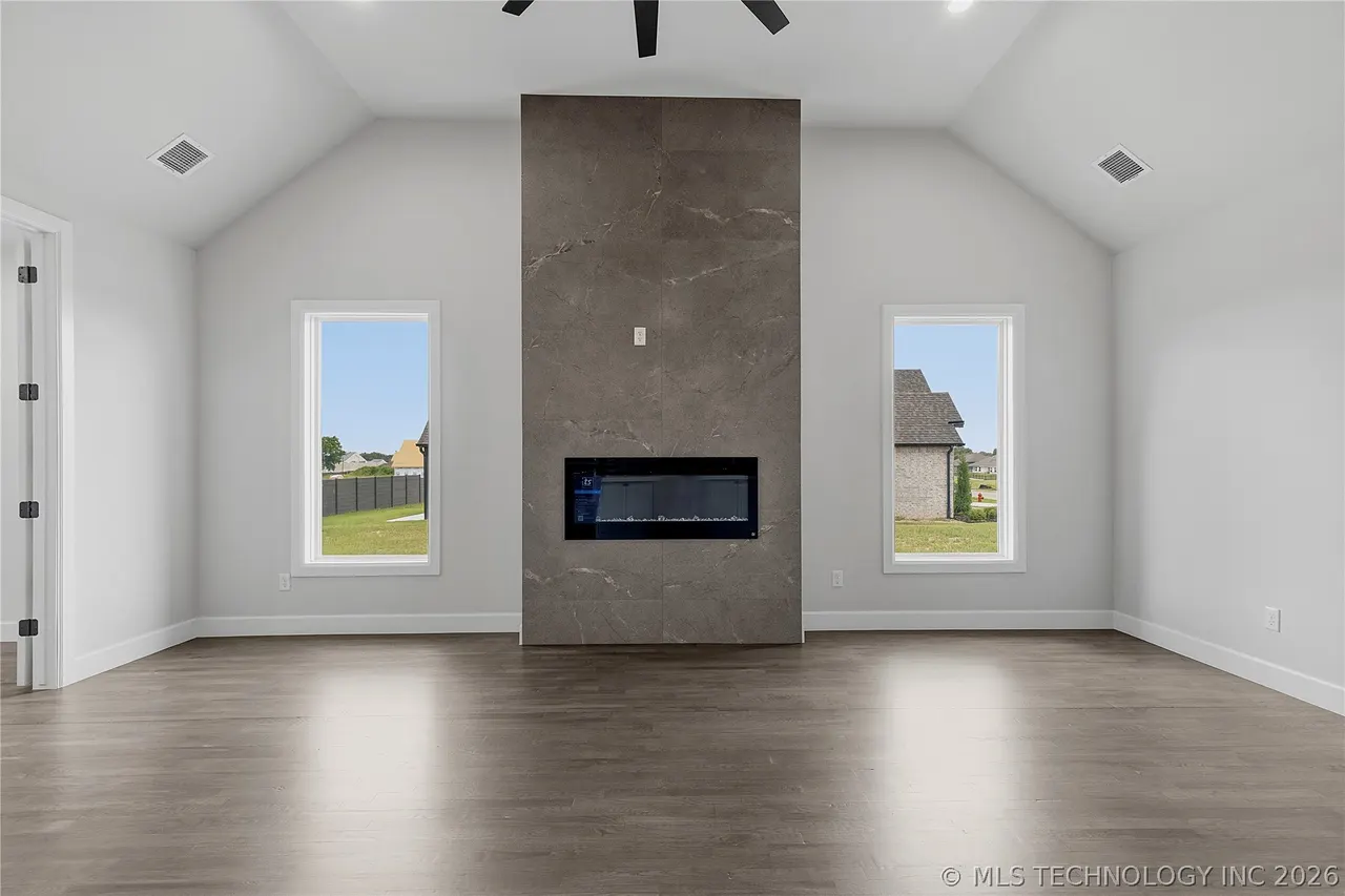 Photo 10 — 3709 W Laredo Street, Broken Arrow, OK 74012