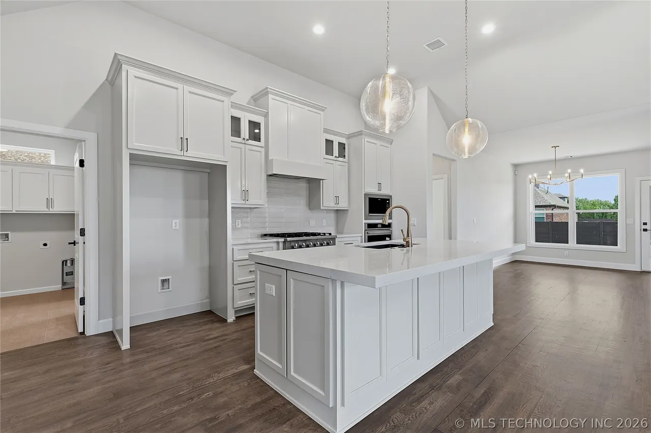 Photo 15 — 3709 W Laredo Street, Broken Arrow, OK 74012