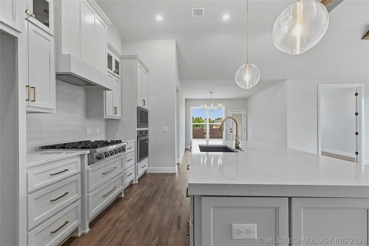 Photo 17 — 3709 W Laredo Street, Broken Arrow, OK 74012