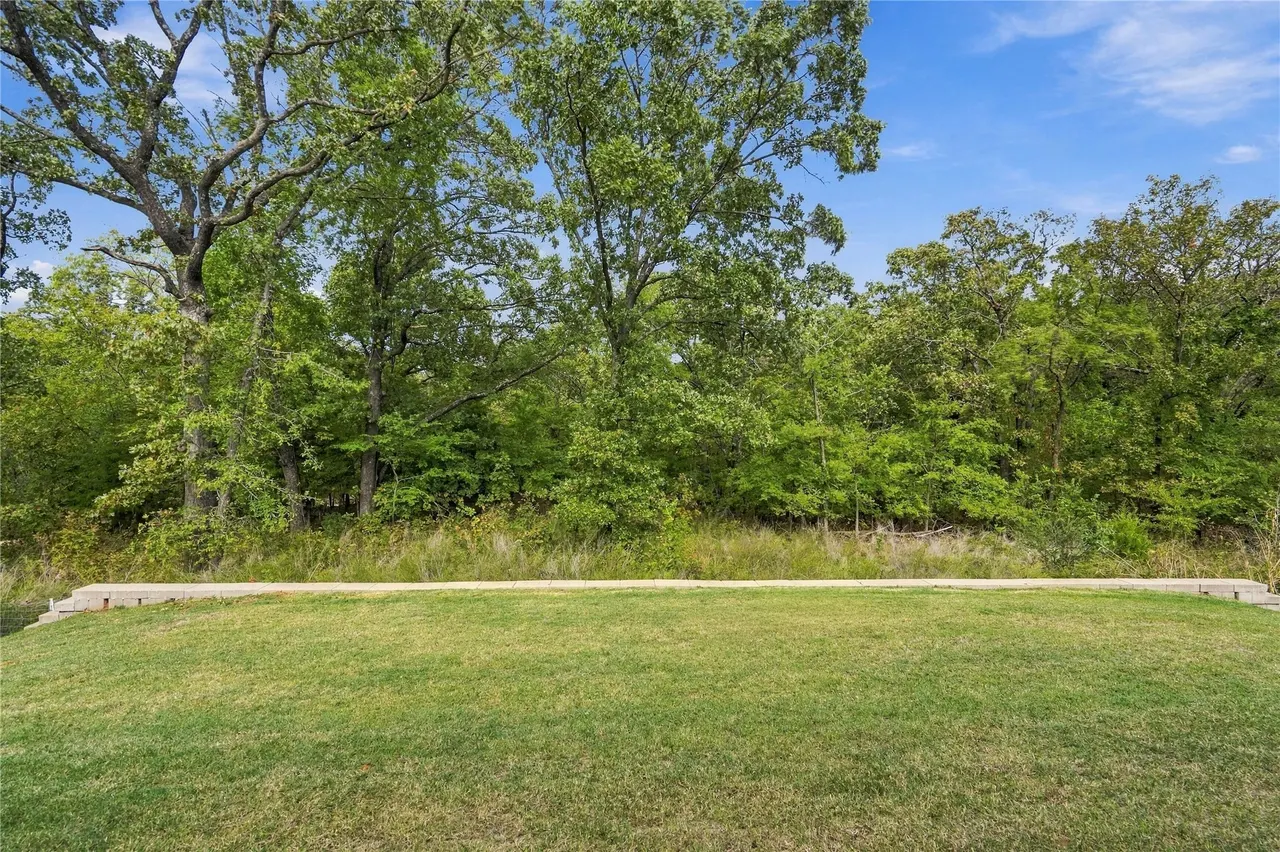 Photo 10 — 609 E 125th Place S, Jenks, OK 74037